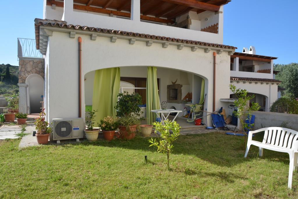Giardini Di Fraicu Apartment Arzachena Ngoại thất bức ảnh