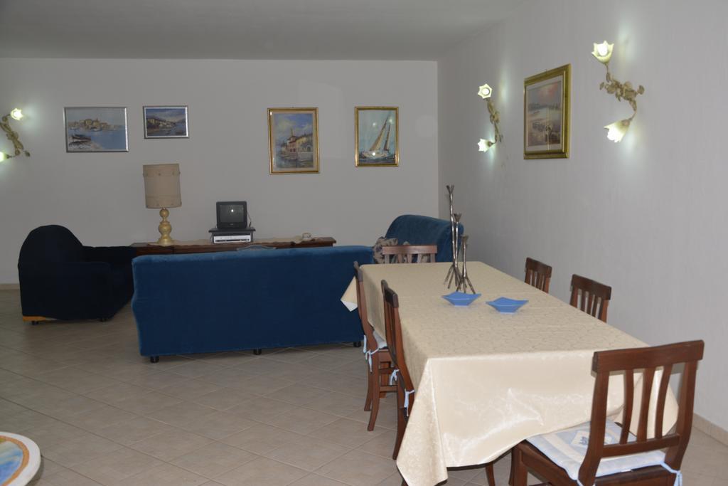 Giardini Di Fraicu Apartment Arzachena Phòng bức ảnh